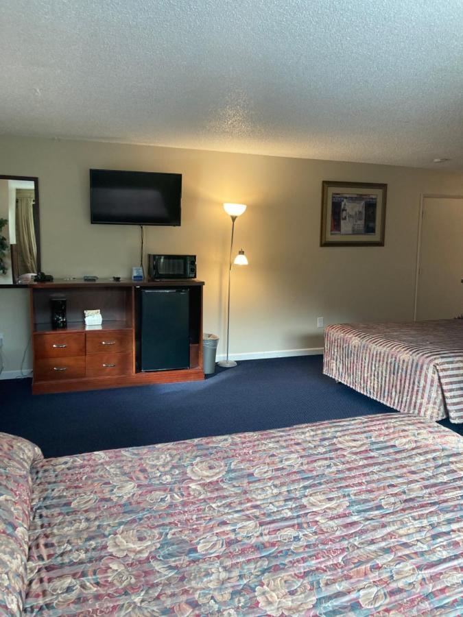 Travelodge By Wyndham Canyonville Esterno foto
